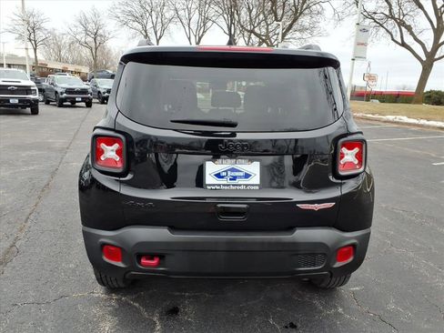 Used 2023 Jeep Renegade Trailhawk w/ Sun/Sound Group image 6