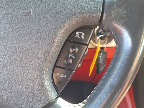 Used 2002 Ford Thunderbird RWD image 19