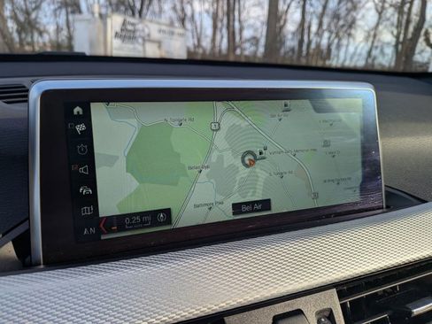 Used 2018 BMW X1 xDrive28i w/ M Sport Package image 15