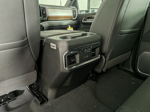 New 2026 Chevrolet Silverado 2500 High Country w/ High Country Premium Package AWD/4WD image 35