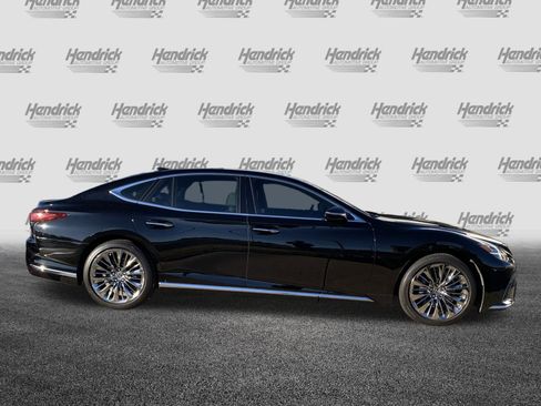 Certified 2021 Lexus LS 500 w/ Accessory Package (Z1) image 11