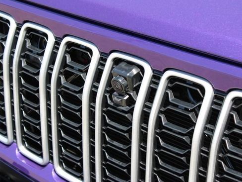 New 2026 Jeep Wrangler Unlimited Sahara AWD/4WD image 8
