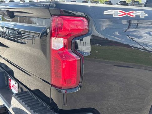 New 2026 Chevrolet Silverado 1500 W/T w/ WT Safety Package AWD/4WD image 12