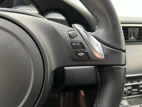 Used 2013 Porsche 911 Carrera S image 9