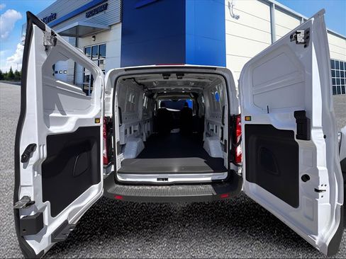 Used 2024 Ford Transit 150 Low Roof RWD image 25