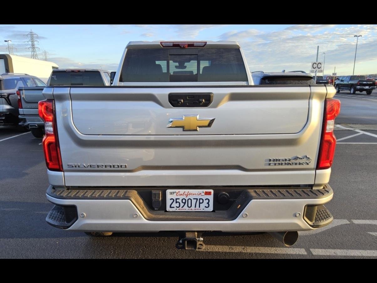 Used 2022 Chevrolet Silverado 2500 High Country w/ Z71 Off-Road Package AWD/4WD image 19