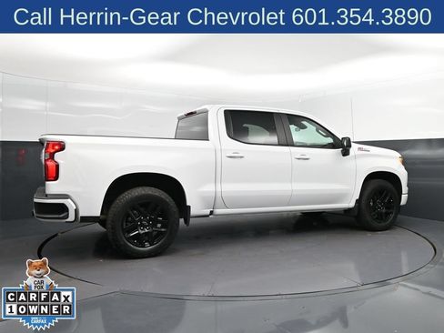 Used 2023 Chevrolet Silverado 1500 RST AWD/4WD image 8