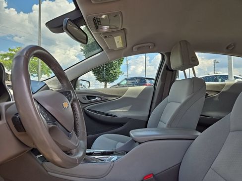 Used 2017 Chevrolet Malibu LT FWD image 31