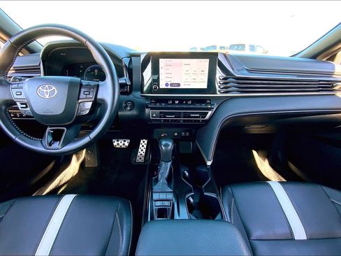 Certified 2025 Toyota Camry SE image 15