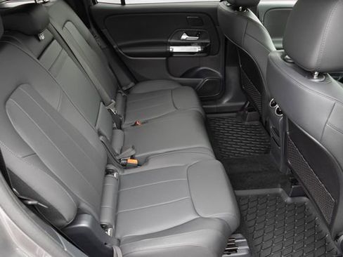 New 2026 Mercedes-Benz GLB 250 4MATIC image 19