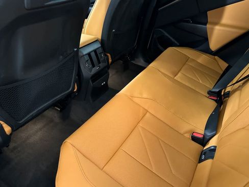 Used 2025 BMW X3 xDrive30i w/ Premium Package image 4