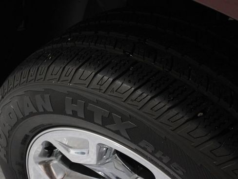 Used 2022 RAM 1500 Big Horn AWD/4WD image 16