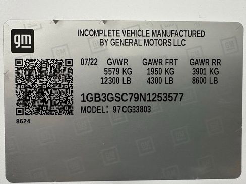 Used 2022 Chevrolet Express 3500 w/ Power Convenience Package image 11