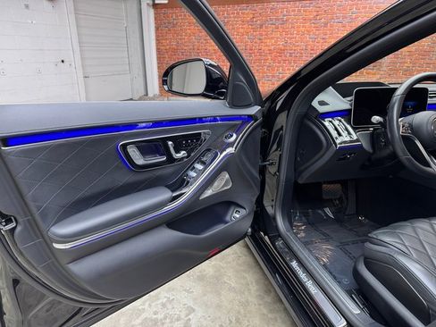 Certified 2023 Mercedes-Benz S 580 4MATIC Sedan image 9