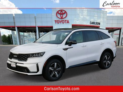 Used 2022 Kia Sorento EX w/ Panoramic Sunroof Package FWD image 1