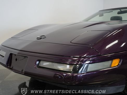 Used 1993 Chevrolet Corvette Convertible image 27