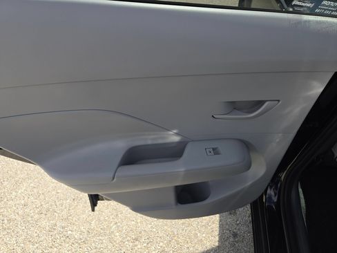 Used 2024 Hyundai Kona SEL FWD image 14