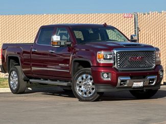 Certified 2017 GMC Sierra 2500 Denali w/ Duramax Plus Package AWD/4WD video 2