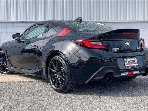 Used 2023 Toyota GR86 Premium w/ ALL Weather Mat Package (TMS) image 15