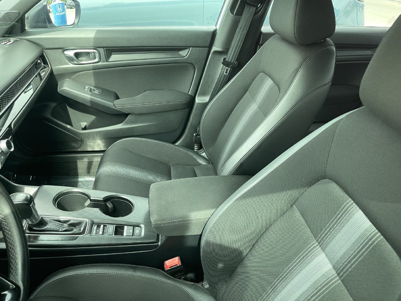 Used 2023 Honda Civic Sport image 9