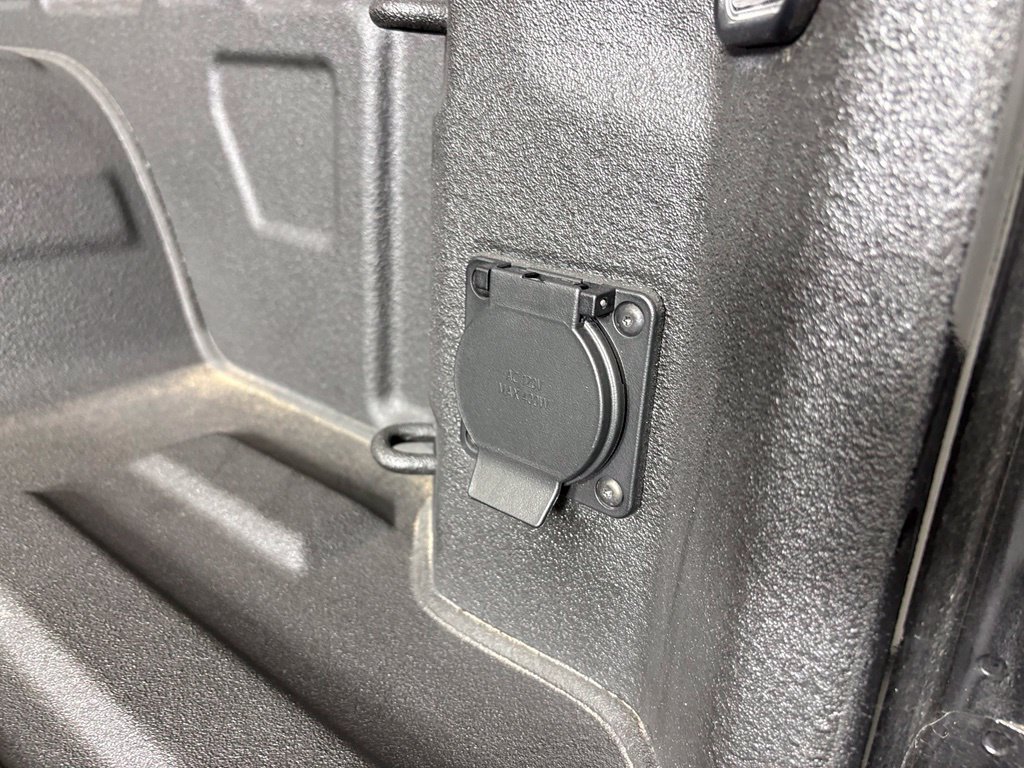 Used 2026 Chevrolet Silverado 1500 RST w/ RST Select Package RWD image 41