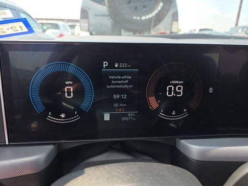 Used 2025 Hyundai Sonata SEL FWD image 8