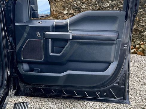 Used 2018 Ford F150 Lariat w/ Equipment Group 502A Luxury image 22