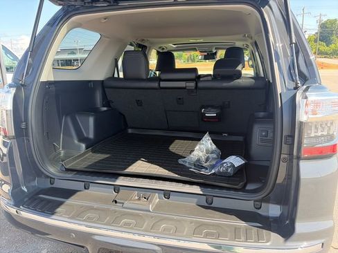 Used 2024 Toyota 4Runner Limited AWD/4WD image 30