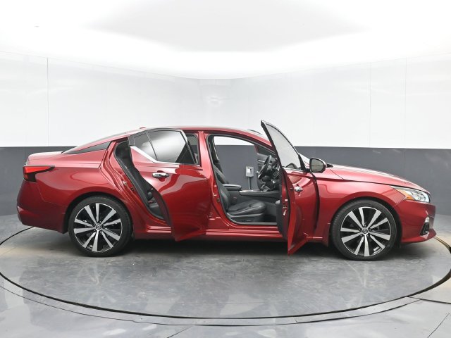 Used 2020 Nissan Altima 2.5 Platinum FWD image 53