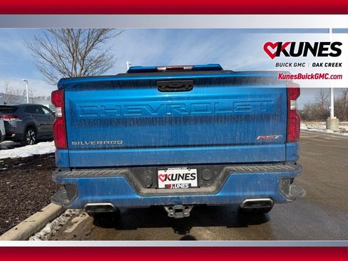 Used 2022 Chevrolet Silverado 1500 RST w/ Z71 Off-Road Package AWD/4WD image 5