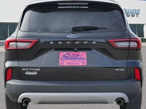 Used 2023 Ford Escape Active w/ Tech Pack #2 AWD/4WD image 10