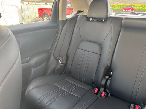Used 2025 Honda HR-V EX-L image 40