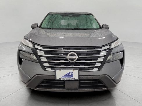 Used 2025 Nissan Rogue SV image 14