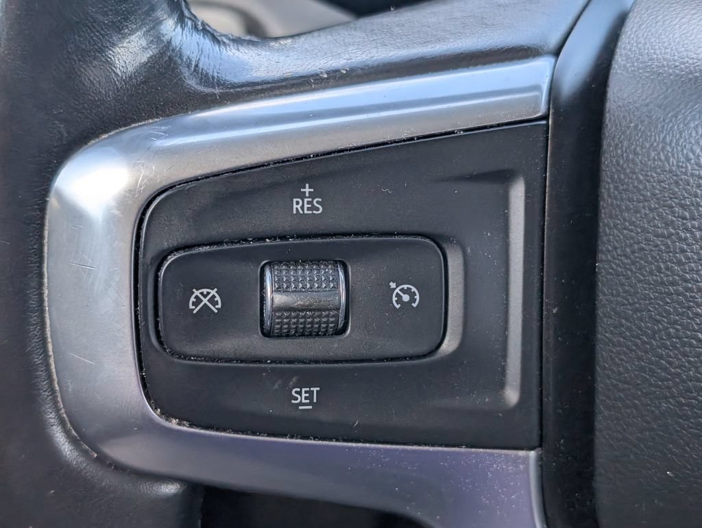 Used 2020 Chevrolet Blazer LT FWD image 12