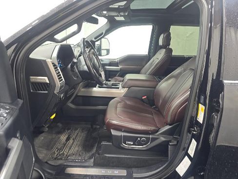 Used 2017 Ford F250 Platinum w/ Platinum Ultimate Package AWD/4WD image 11