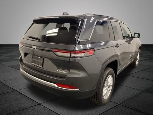 Used 2025 Jeep Grand Cherokee Laredo X w/ Luxury Tech Group I image 6