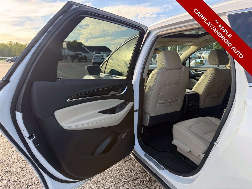 Used 2018 Buick Enclave Premium w/ Experience Buick Package AWD/4WD image 32