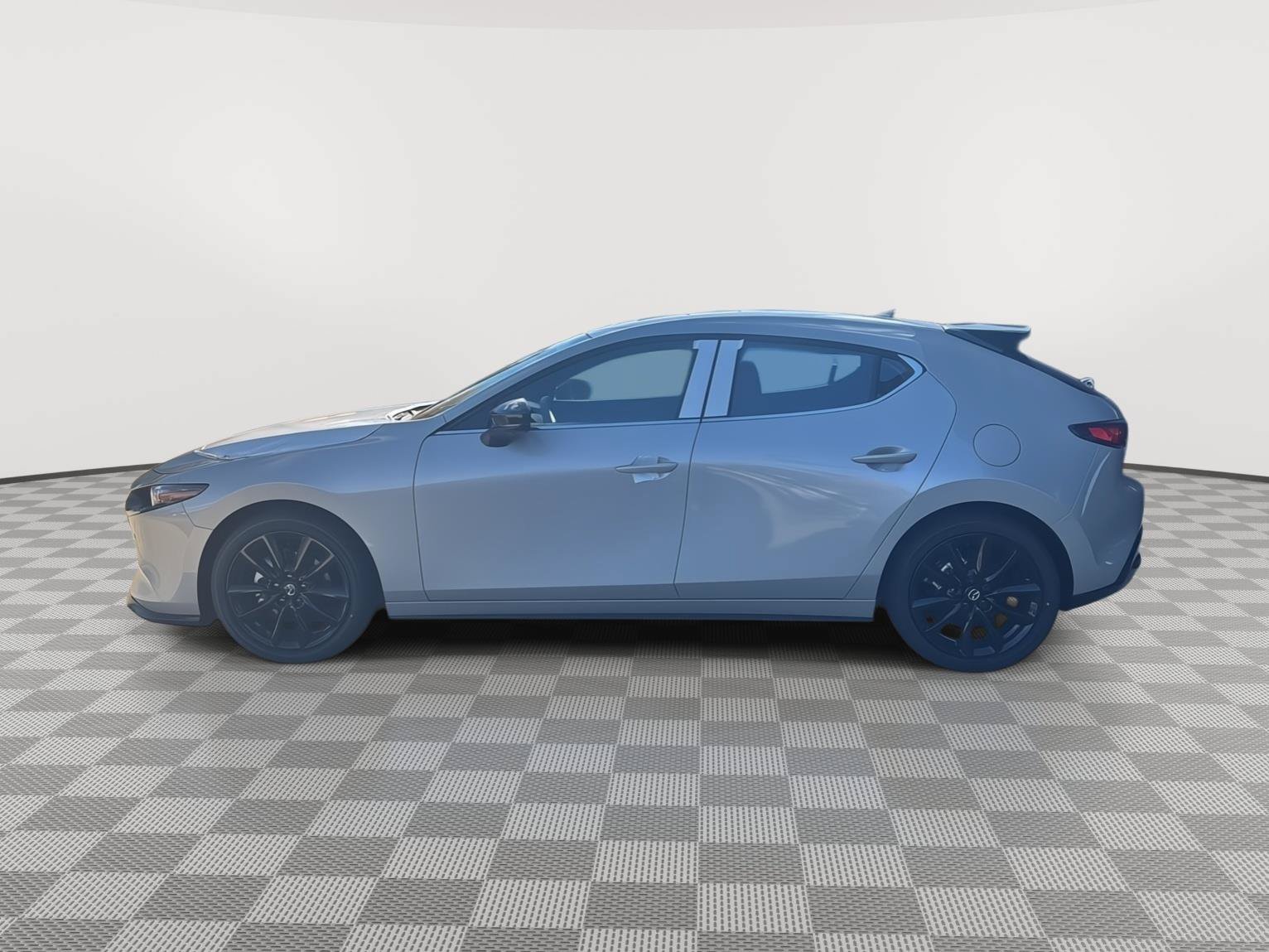 New 2026 MAZDA MAZDA3 Hatchback w/Premium Plus Pkg AWD/4WD image 2