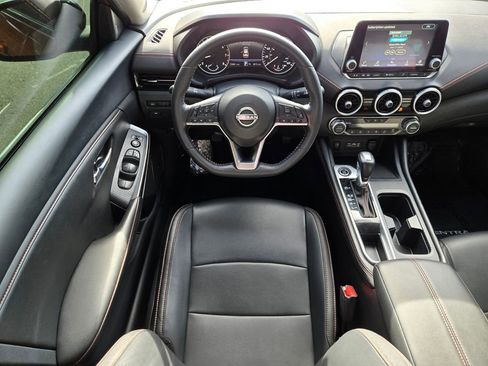 Used 2024 Nissan Sentra SR w/ SR Premium Package image 14