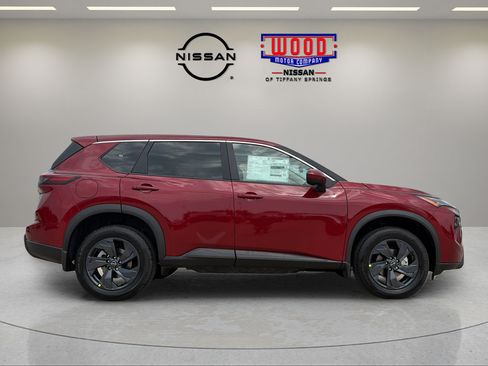 New 2026 Nissan Rogue SV w/ Cold Weather Package FWD image 2