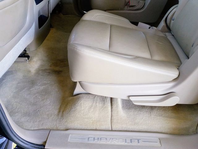 Used 2015 Chevrolet Suburban LT RWD image 63