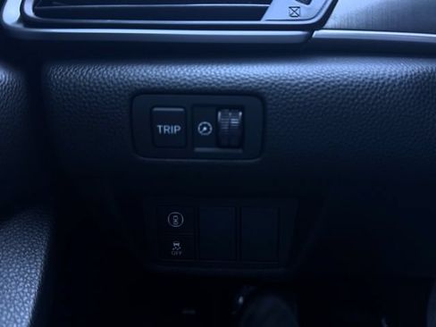 Used 2018 Honda Accord LX image 27
