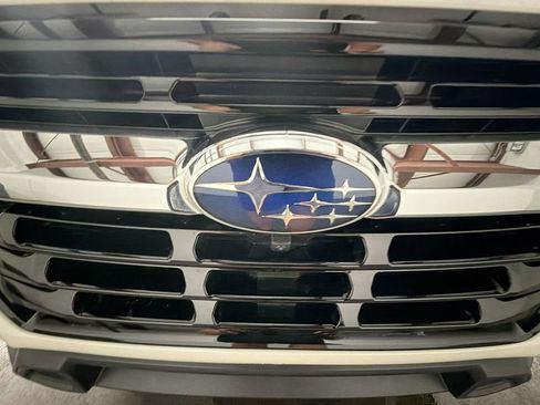 Used 2024 Subaru Ascent Limited w/ Technology Package AWD/4WD image 32