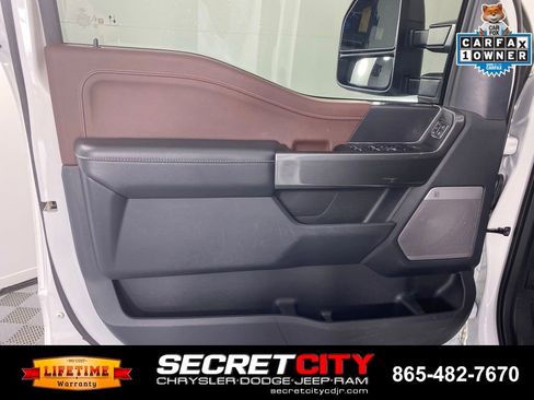Used 2023 Ford F150 Lariat AWD/4WD image 12