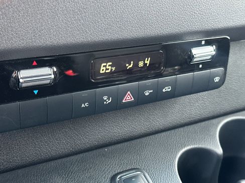 New 2024 Mercedes-Benz Sprinter 2500 image 20