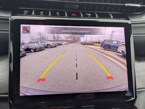 Used 2022 Jeep Grand Cherokee Overland image 47