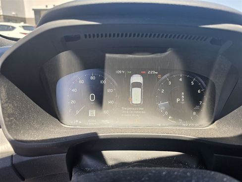 Used 2019 Volvo XC40 T5 Inscription AWD/4WD image 4