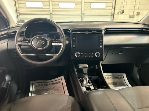 Used 2022 Hyundai Tucson SEL w/ Cargo Package AWD/4WD image 4