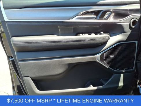 New 2026 Jeep Grand Wagoneer Limited AWD/4WD image 10