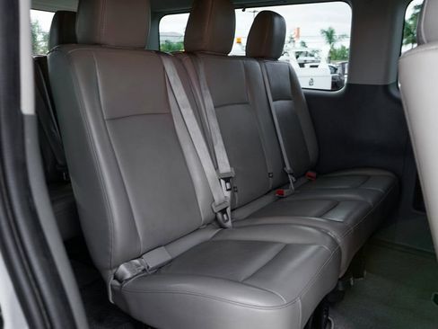 Used 2021 Nissan NV 3500 SL image 37